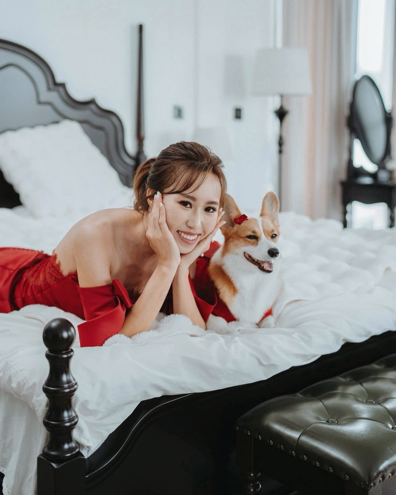 @colacolacorgi 同靚靚媽媽在GREEN HOUSE新娘房大床影返輯靚相