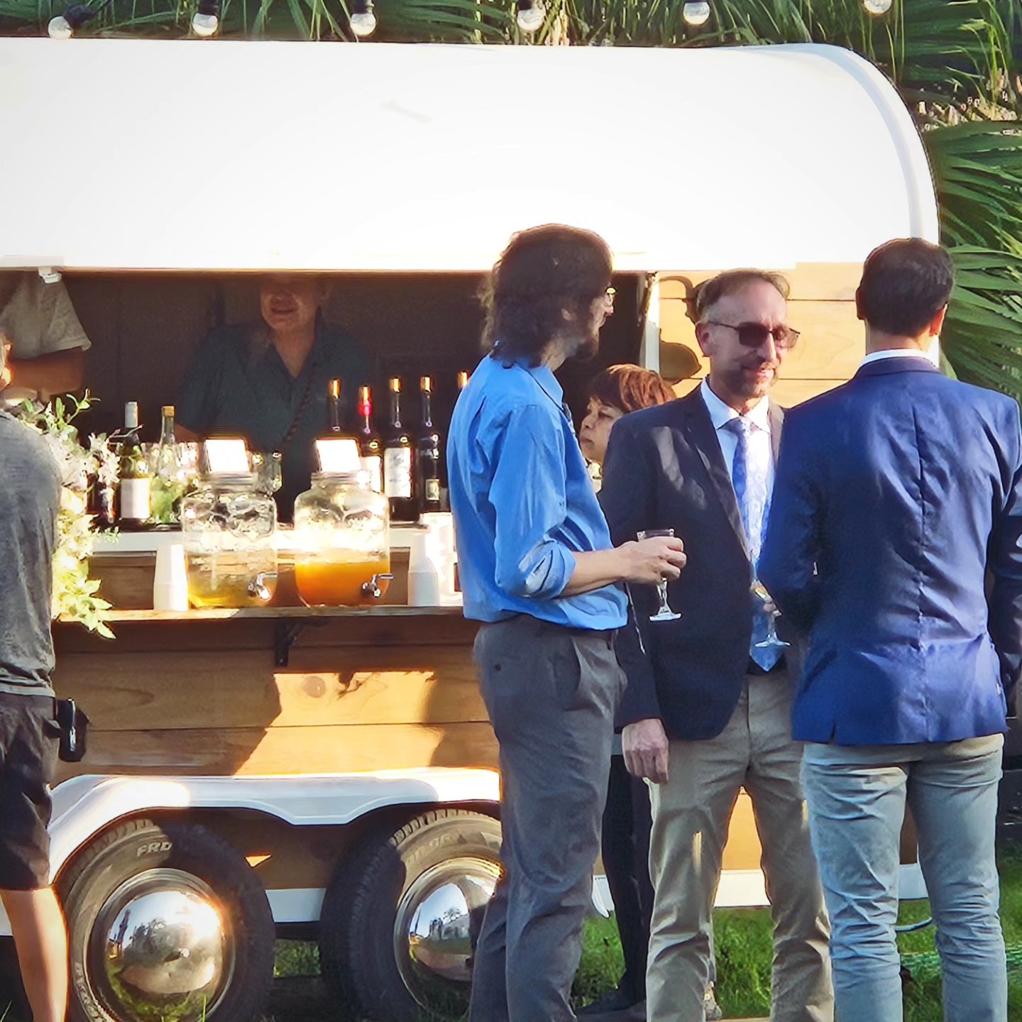Reception drink session