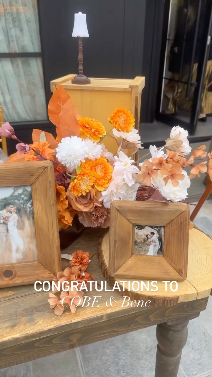 Congratulations to COBE & Bene Photo @muzi_story827
Video @avofilm MUA @onion_makeup
Gown @foiweddin