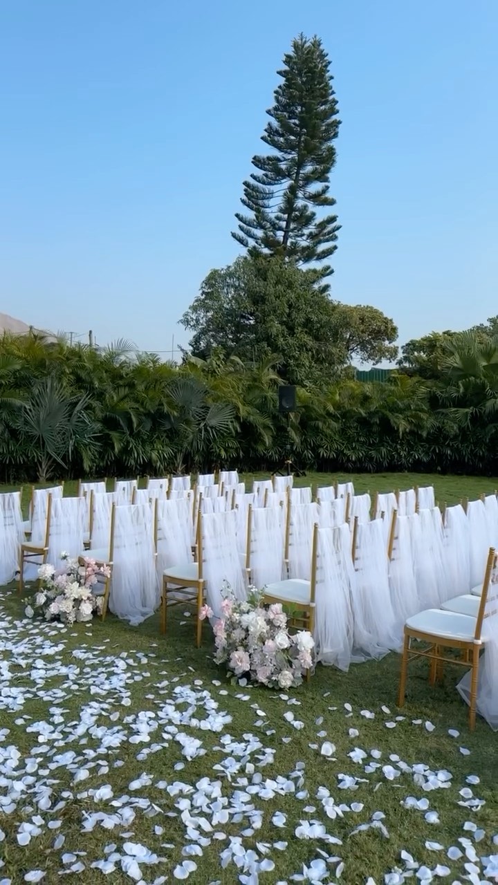 Congratulations to Ting & Chak Civil celebrant : 陳傑民
Video & photo @mcphotographyhk
MUA @lingfungmak