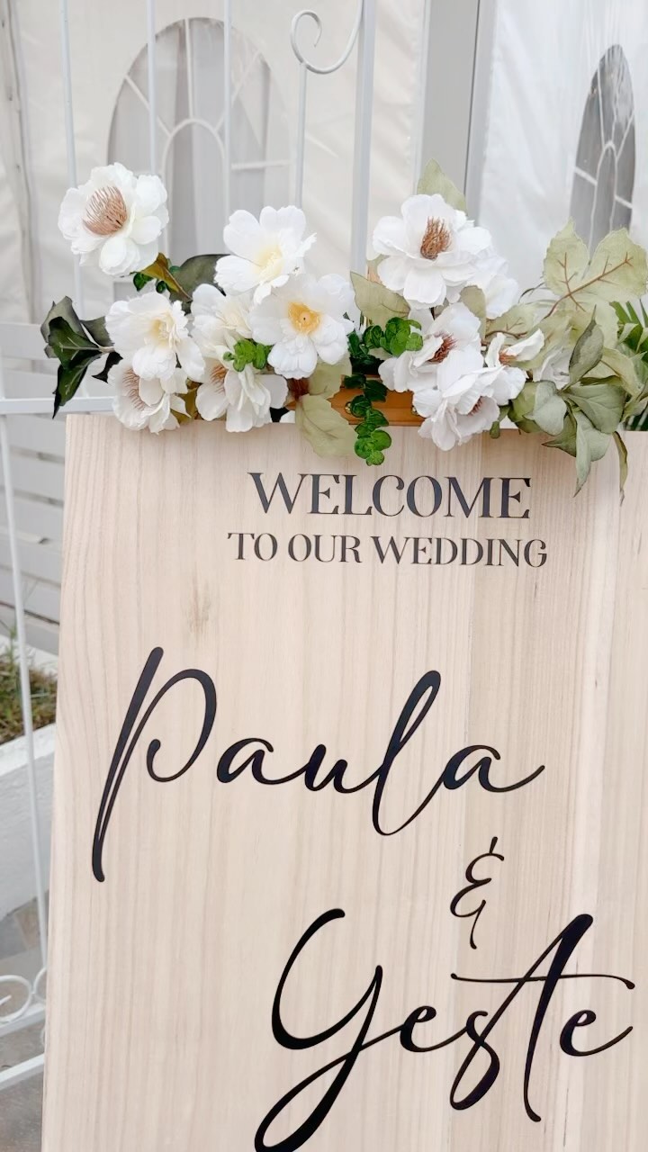 Congratulations to Paula & Yeste Photo @kmmphotography
Video @kelvinshot.feilam MUA @chichiyungmakeu