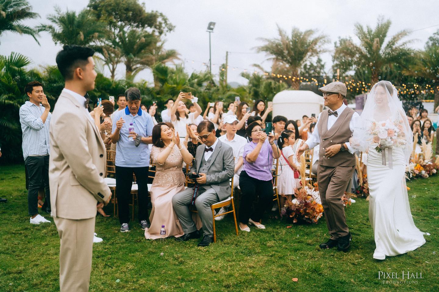 It was a beautiful day, congratulations to @betsy_journey @kelvinahf Venue @thew (1)